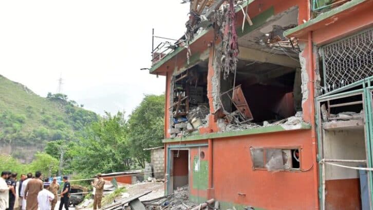 Image à la une de Au Pakistan, après les frappes indiennes, ruines et menaces