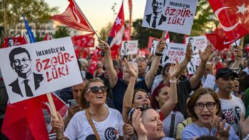 Image à la une de Turquie: l’accès au compte X du maire d’Istanbul bloqué par les autorités