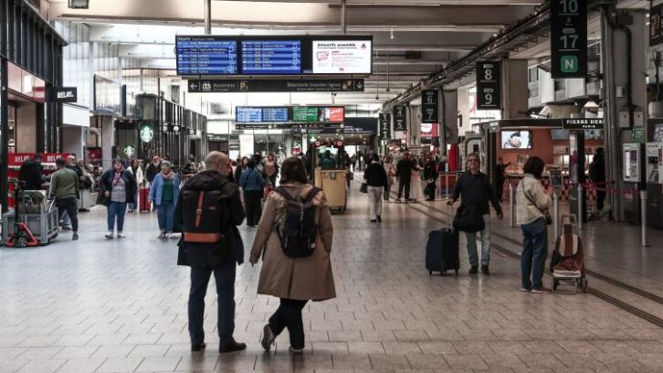 Image à la une de SNCF: un dimanche quasi normal dans les gares malgré la grève