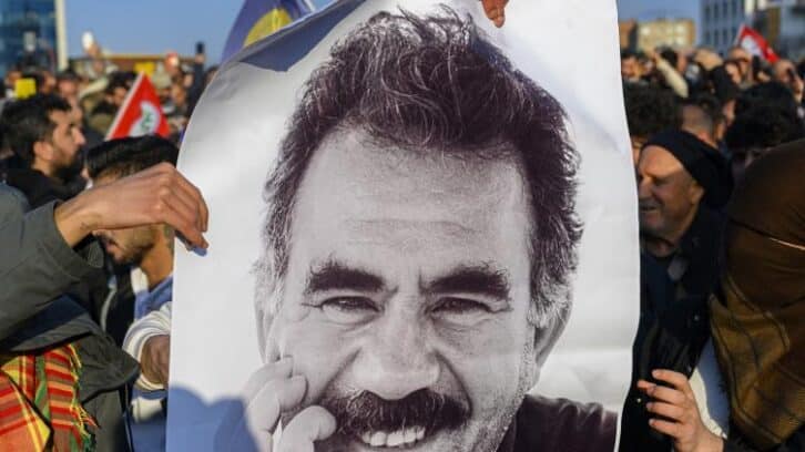 Image à la une de Öcalan, l’icône kurde, de la guerre à la paix