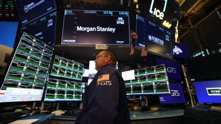 Image à la une de Wall Street ouvre en fanfare après les annonces de Washington et Pékin