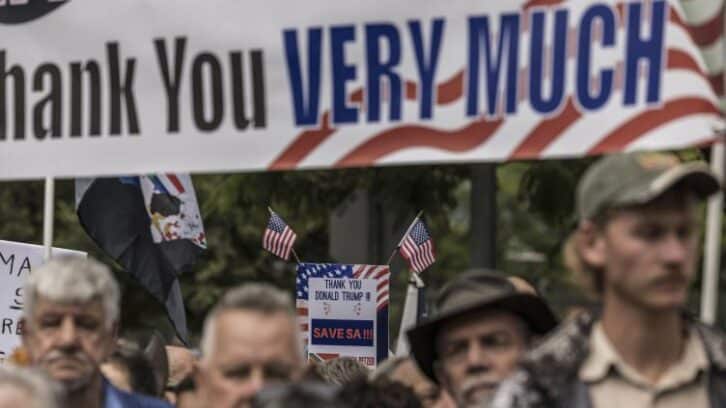 Image à la une de Pretoria dément toute “persécution” des Afrikaners exilés aux Etats-Unis