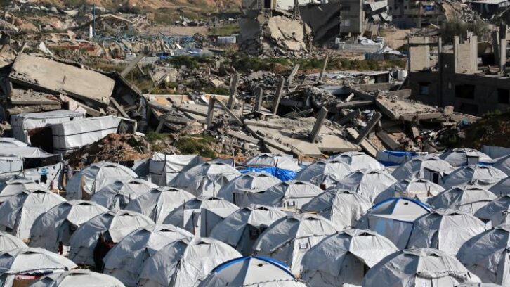 Image à la une de Un record de plus de 83 millions de déplacés dans le monde