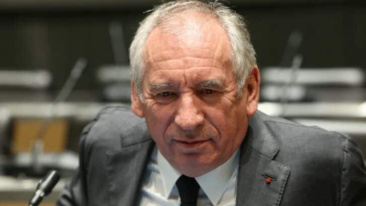Image à la une de Bétharram: audition marathon, style agressif, coût politique limité pour Bayrou