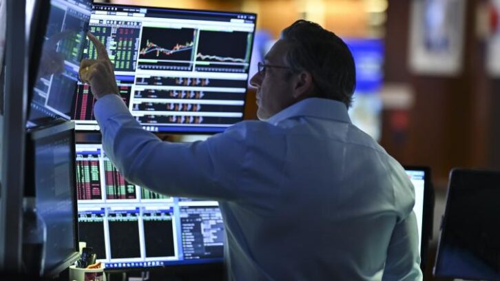 Image à la une de Wall Street mitigée après des indicateurs économiques américains