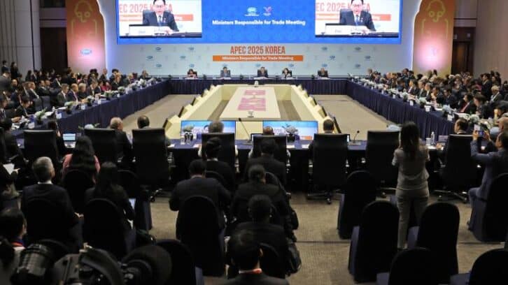 Image à la une de Commerce: les pays de l’Asie-Pacifique “inquiets”, Séoul reprend ses discussions avec Washington