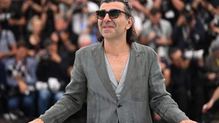 Image à la une de Cannes: le réalisateur Fatih Akin craint de finir en prison s’il se rend en Turquie