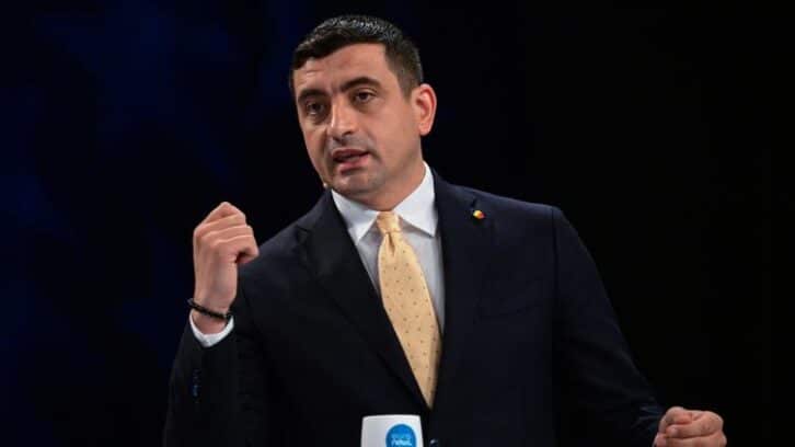 Image à la une de Roumanie: le nationaliste Simion ferme ses comptes TikTok et Facebook avant le second tour