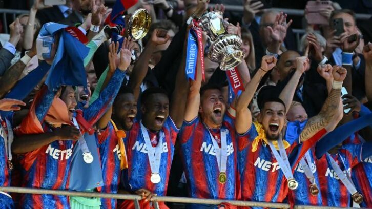 Image à la une de Coupe d’Angleterre: Crystal Palace surprend Manchester City et ouvre son livre d’or
