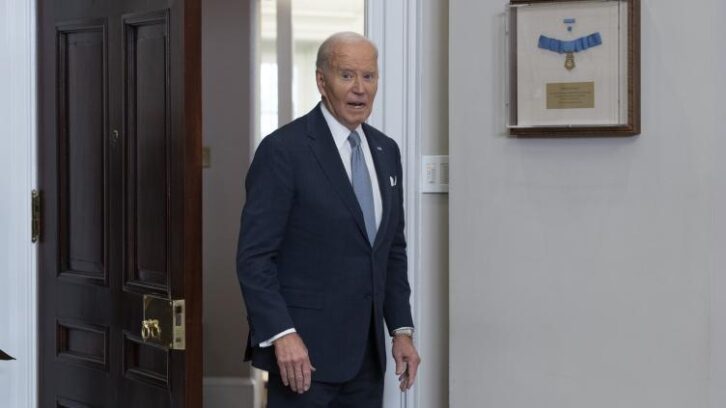 Image à la une de Le débat sur l’acuité mentale de Biden relancé par un enregistrement et un livre