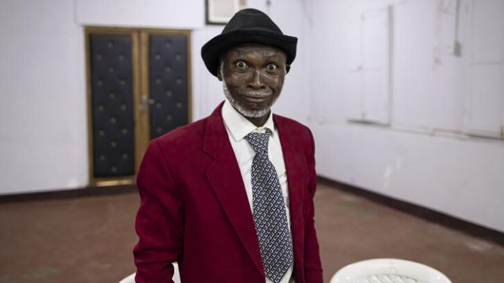 Image à la une de Sur scène ou en ligne, les humoristes centrafricains tentent une percée
