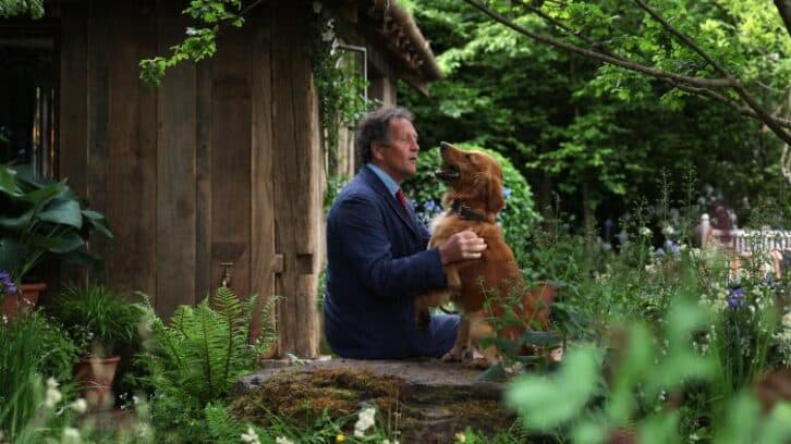 Image à la une de Un chien jardinier pour la première fois au célèbre Chelsea Flower Show de Londres