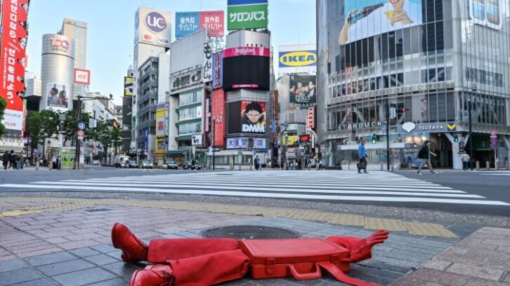 Image à la une de Japon : un artiste français de street art expose dans les rues de Tokyo