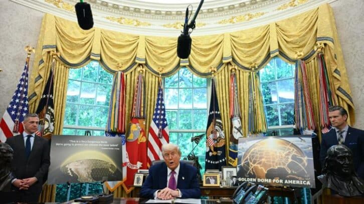 Image à la une de Trump annonce la construction d’un bouclier antimissiles “Dôme d’or” pour les Etats-Unis