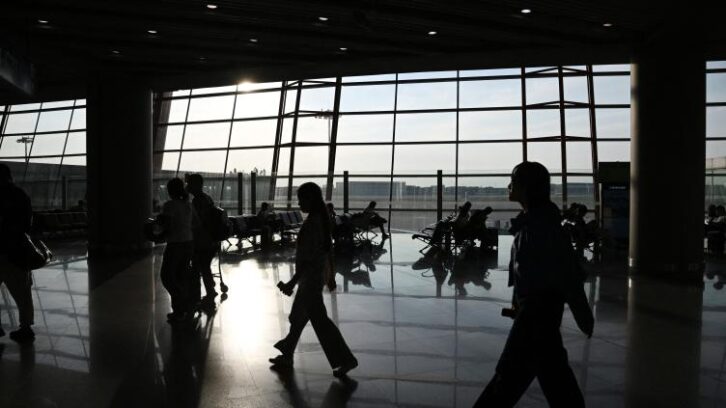 Image à la une de Facturation des bagages à main: sept compagnies aériennes dans le viseur d’associations