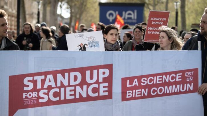 Image à la une de Des responsables scientifiques inquiets des attaques contre la science aux Etats-Unis