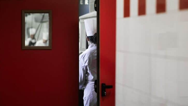 Image à la une de La gastronomie française face aux accusations de violences