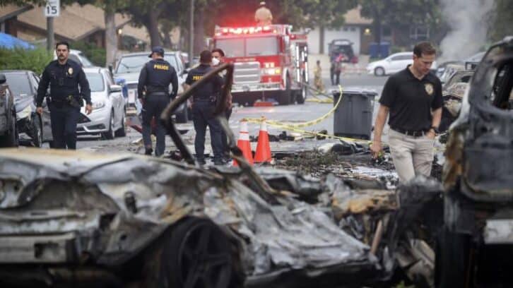 Image à la une de “Plusieurs morts” dans l’accident d’un avion privé en Californie, selon les pompiers