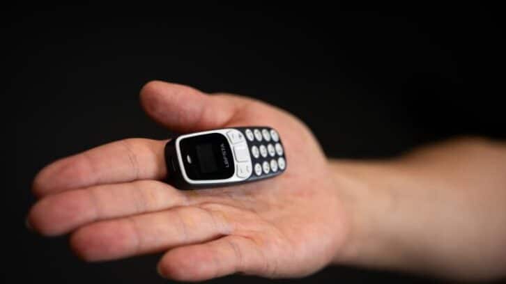 Image à la une de Opération “prison break”: 164 téléphones saisis en détention, dont 88 miniatures