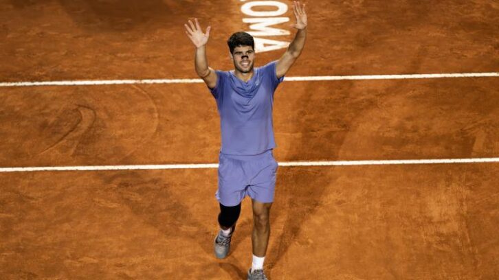 Image à la une de Roland-Garros: Alcaraz arrive lancé sur la route du doublé
