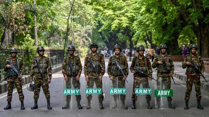 Image à la une de Au Bangladesh, vive controverse autour de l’interdiction du parti de l’indépendance