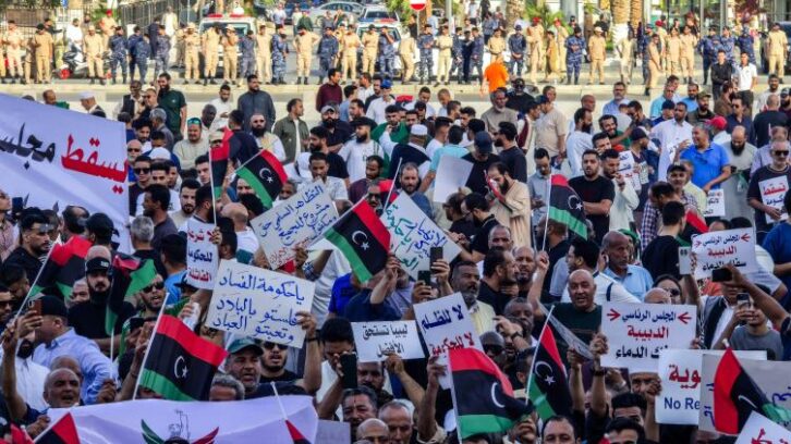 Image à la une de Libye: nouvelle manifestation massive contre le gouvernement Dbeibah