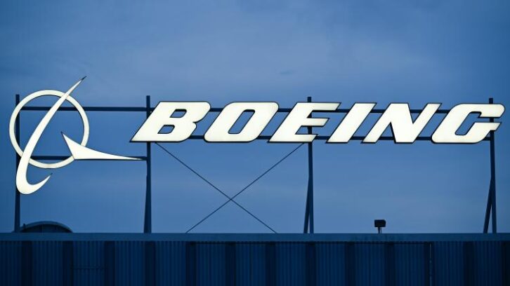 Image à la une de Crashes de Boeing 737: accord pour mettre fin aux poursuites, des familles en colère