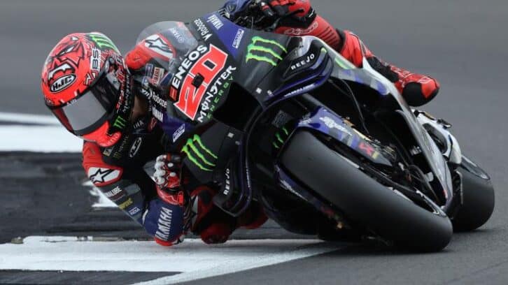 Image à la une de GP moto de Grande-Bretagne: Fabio Quartararo décroche sa 3e pole position consécutive