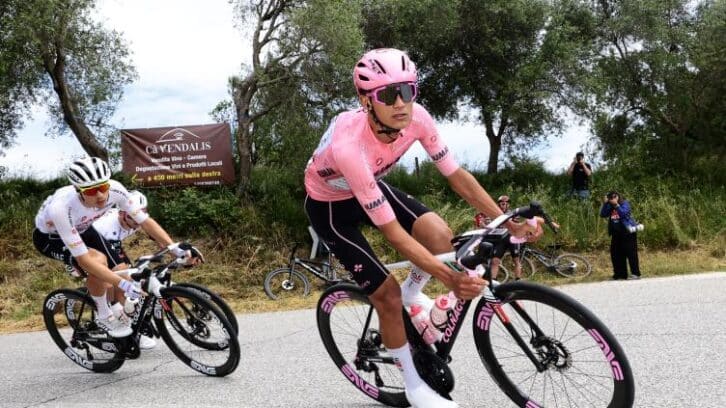 Image à la une de Tour d’Italie: Isaac del Toro, le Mexicain qui épice le Giro