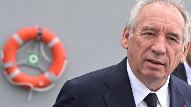 Image à la une de Budget: Bayrou demande un “effort à tous les Français” et ouvre la porte à une TVA sociale