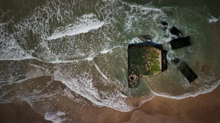 Image à la une de Dans le Sud-Ouest, des blockhaus partent à la mer faute de protection