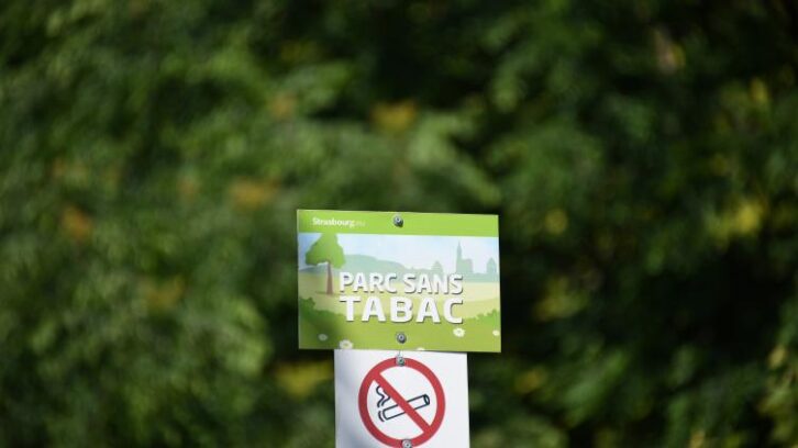 Image à la une de Plages, parcs, abords d’école… la cigarette interdite à compter du 1er juillet