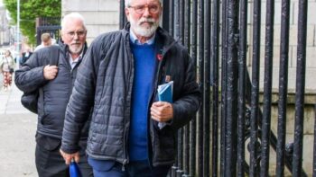 Image à la une de Irlande: Gerry Adams remporte son procès en diffamation contre la BBC