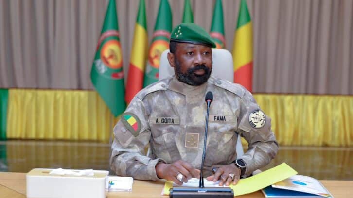 Image à la une de Mali : face à Assimi Goïta, les partis politiques parviendront-ils à sauver leur tête ?