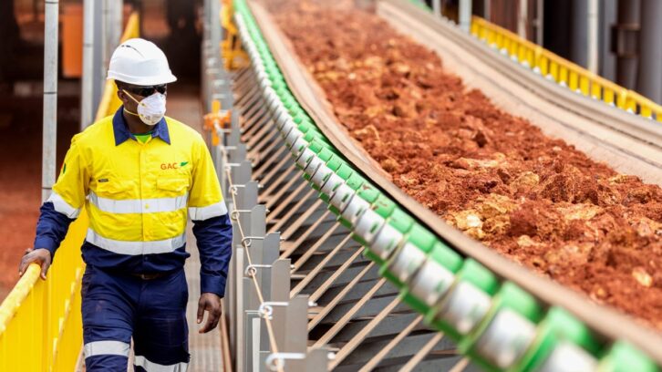 Image à la une de Retraits de permis miniers en Guinée : pourquoi les investisseurs ne sont pas inquiets
