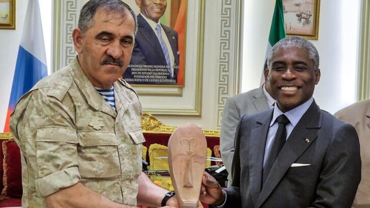 Image à la une de Entre les Obiang et la Russie, une lune de miel sous les auspices d’Africa Corps