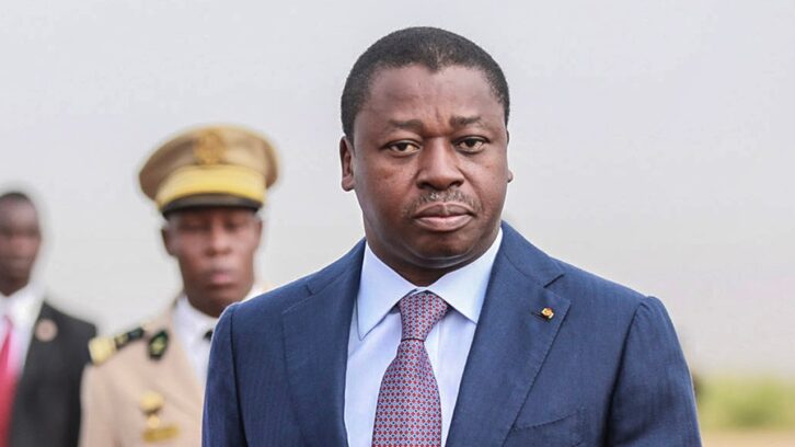Image à la une de Faure Essozimna Gnassingbé au Togo : de président à président