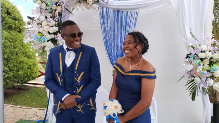 Image à la une de MARIAGE  –  Itamara et Rotsy scellent leur destin