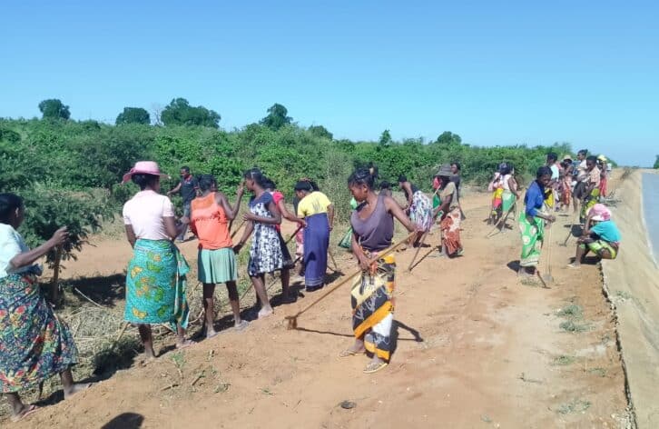 Image à la une de COMMUNE DE TSIANISIHA – Travaux d’entretien des canaux d’irrigation