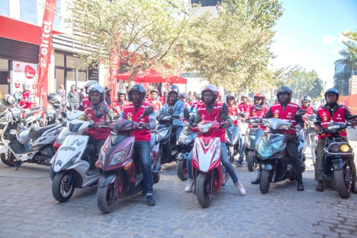 Image à la une de Mobilité urbaine : Paiement des courses  en taxi-motos  par argent mobile avec Airtel Money