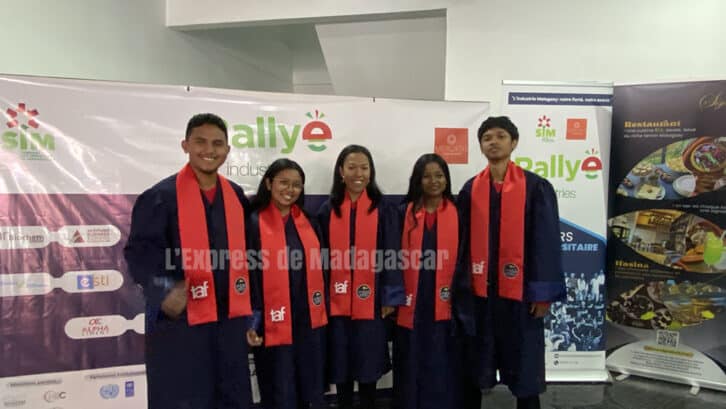 Image à la une de CONCOURS INTERUNIVERSITAIRE – Les jeunes s’ouvrent aux réalités industrielles