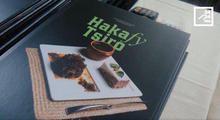 Image à la une de OUVRAGE – « Haka Fy Tsiro » sacré Best in the World et fait rayonner la cuisine malgache