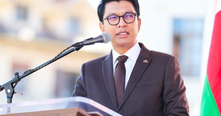 Image à la une de 65è anniversaire de l’Indépendance : Andry Rajoelina appelle à hisser le drapeau national