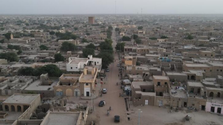 Image à la une de Au Mali, attaque “terroriste” à Tombouctou contre un camp de l’armée et l’aéroport
