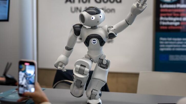 Image à la une de L’entreprise Aldebaran, connue pour ses robots humanoïdes, en liquidation judiciaire