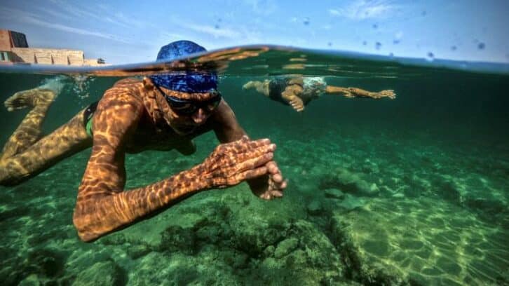 Image à la une de A Cuba, nager contre le temps qui passe