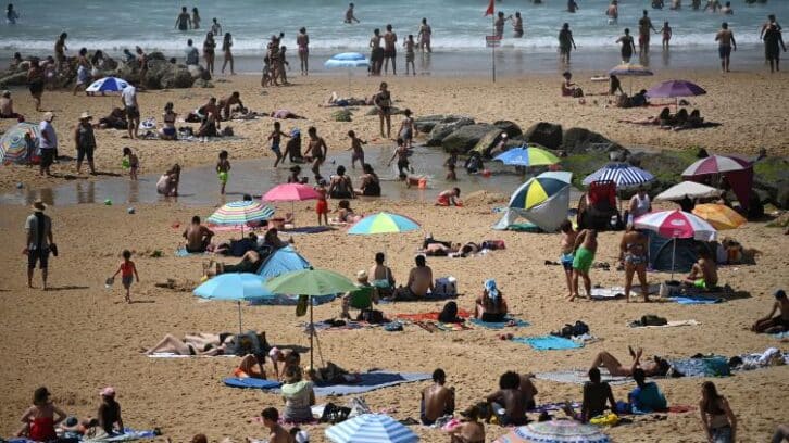 Image à la une de Un printemps 2025 anormalement chaud en France, très sec dans la moitié nord
