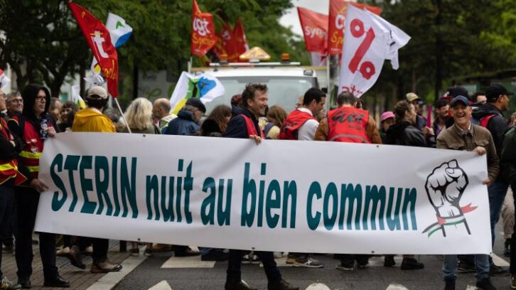 Image à la une de Nantes: manifestation contre un gala organisé par un fonds créé par le milliardaire Stérin