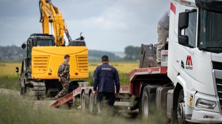 Image à la une de Un gendarme tué accidentellement sur le chantier du “cimetière” d’Emile Louis