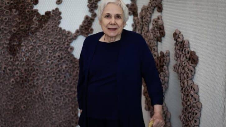 Image à la une de Anna Maria Maiolino, star brésilienne de l’art contemporain, chez Picasso